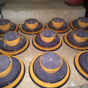 Vajilla completa para 10 personas - AZO/AMA